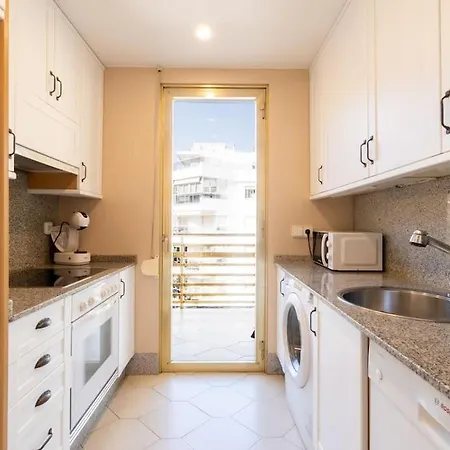 50mbeach-2room-pool-wifi-bigterrace-portavntura-aa10 Apartment *