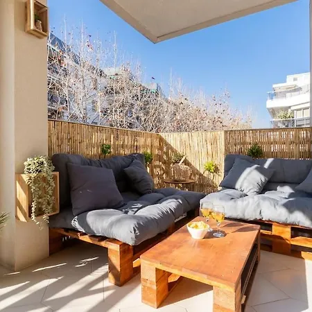 50mbeach-2room-pool-wifi-bigterrace-portavntura-aa10 Salou